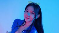 6 Gaya Jena Dammaya Cosplay Jadi Nico Robin, Netizen Puji Tercantik!