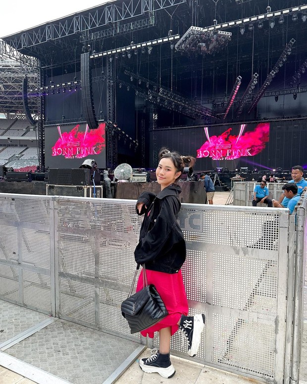 Jessica Jane/ Foto: Instagram/ Jessica Jane di konser BLACKPINK