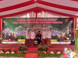 Suara Merdu Pelajar-Santri di Subang Kala Lantunkan Asmaul Husna