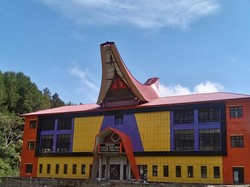 250 Mahasiswa IAKN Toraja Keluhkan Beasiswa KIP Dipotong Rp 400 Ribu