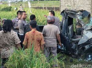 Pasutri Tewas dalam Laka Pikap vs KA Pemilik Papua Water Park Probolinggo Pasutri Tewas dalam Laka Pikap vs KA Pemilik Papua Water Park Probolinggo