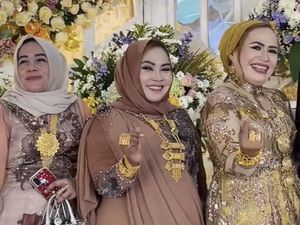 Emak-emak Kondangan Bak Toko Emas Berjalan di Madura Itu Sudah Biasa!