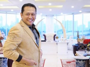 Menanggapi Eskalasi Ketegangan di Laut China Selatan Menanggapi Eskalasi Ketegangan di Laut China Selatan