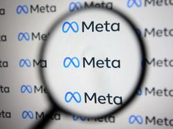 Meta Uji Coba Fitur Chatbot AI di WhatsApp, Instagram, dkk