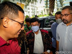 Menkominfo Tiba di Kejagung, Diperiksa soal Kerugian Negara Rp 8 T Kasus BTS