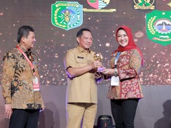 Capaian Tembus 96%, Pemkab Klaten Raih Penghargaan UHC BPJS Kesehatan