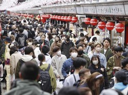 Jepang Turunkan Level COVID-19 Setara Flu, Sertifikat Vaksin-Tes Corona Dicabut