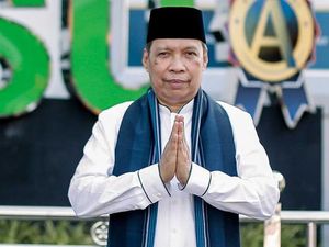Pasang Badan Kampus UMSU Soal Laporan Rektor Gelapkan Gaji Dosen Pasang Badan Kampus UMSU Soal Laporan Rektor Gelapkan Gaji Dosen