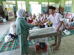 Relawan Ganjar Gelar Zikir-Selawat Bersama Majelis Taklim Desa Malombu