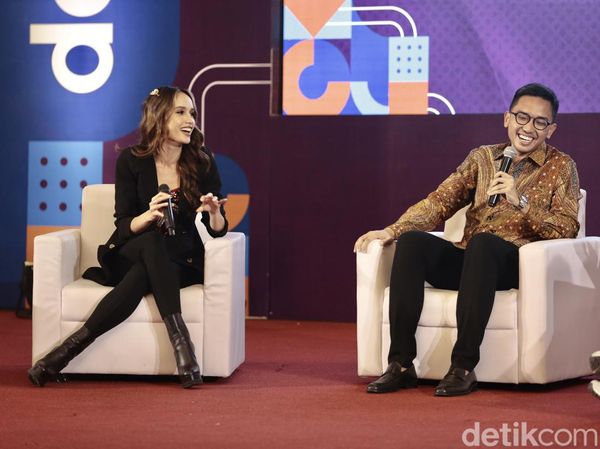 Semringah Cinta Laura dan Mangkunegoro di #DemiIndonesia