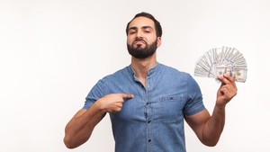 Doa Ketika Dipuji Orang Lain, Baca Agar Tak Merasa Sombong