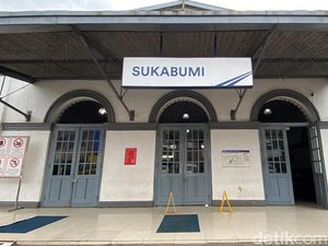 Imbas Longsor, Pemesanan Tiket KA Sukabumi-Bogor Ditutup!