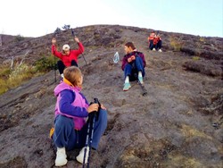 Pendakian ke Gunung Agung Ditutup 24 Hari Mulai 3 April 2023