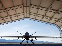 Tegang! Rusia Kerahkan Jet Tempur Cegat 2 Drone AS di Dekat Crimea