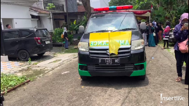 6 Potret Rumah Duka Nani Wijaya