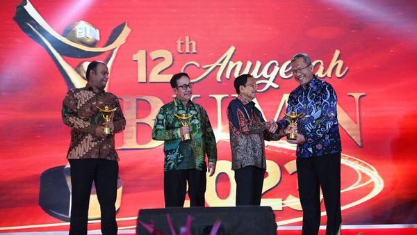 Ajang Apresiasi CEO Terbaik dan Tokoh Inspirasi Bangsa