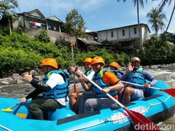 Tasikmalaya Mau Bikin Arung Jeram di Sungai Tengah Kota
