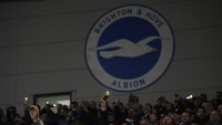 5. Brighton. ESPN menyebut posisinya naik dua tingkat, dengan 46 poin. Foto: REUTERS/TONY OBRIEN