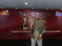 Dirut Pupuk Kaltim Raih Best CEO di Ajang Anugerah BUMN 2023