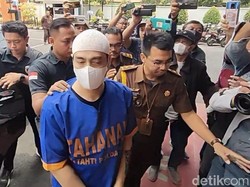 Ferry Irawan Siap Jalani Sidang Perdana Kasus KDRT Senin Depan