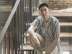 Beruntung, Jesenn Cerita Sudut Pandang Berbeda dari Perpisahan