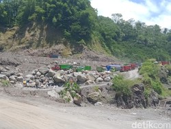 Pemegang Izin Tambang di Merapi Diminta Setop Aktivitas Radius 7 Km