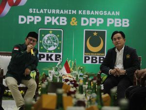 Momen Pertemuan Cak Imin-Yusril Ihza Mahendra