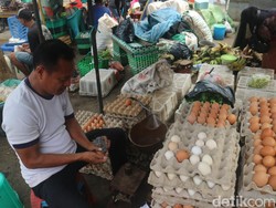 Harga Telur di Pasar Puri Pati Nyaris Rp 30 Ribu, Imbas Hajatan-Ramadan