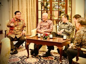 Momen Luhut hingga Prabowo Bincang Hangat Bersama Para Menteri Singapura Momen Luhut hingga Prabowo Bincang Hangat Bersama Para Menteri Singapura
