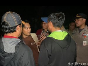 Mahasiswa Perikanan dan Peternakan Unhas Bentrok Saat Pertandingan Sepak Bola Mahasiswa Perikanan dan Peternakan Unhas Bentrok Saat Pertandingan Sepak Bola