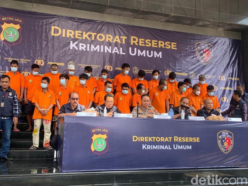 Jelang Puasa, Polda Metro Bekuk 25 Bandit Jalanan di Jakarta hingga Depok Jelang Puasa, Polda Metro Bekuk 25 Bandit Jalanan di Jakarta hingga Depok
