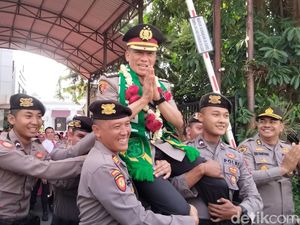 Haturan Terima Kasih Kombes Yusep Gunawan untuk Anggota Polrestabes Surabaya Haturan Terima Kasih Kombes Yusep Gunawan untuk Anggota Polrestabes Surabaya