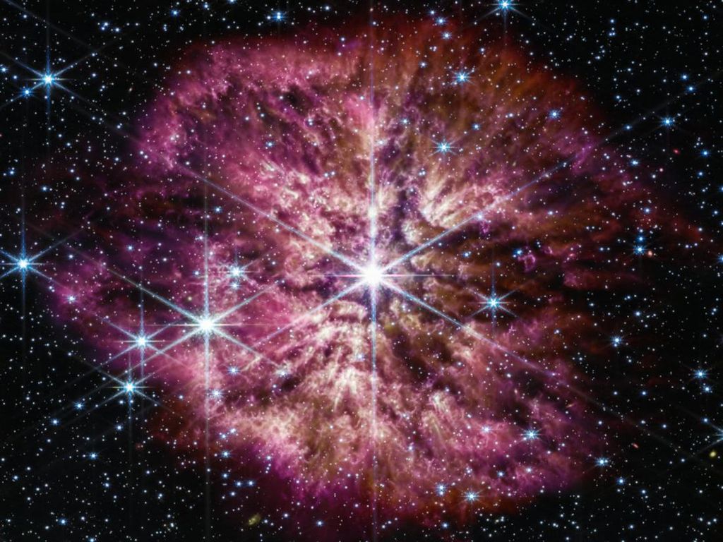 Teleskop James Webb Tangkap Gambaran Fase Bintang Langka