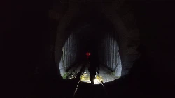 Sosok Raksasa Penghuni Terowongan Lampegan, Kerap Meminta Tumbal