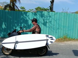 Pak Koster Ada Saran Nih dari Pengusaha Pariwisata Bali soal VOA WNA, Disimak Ya!