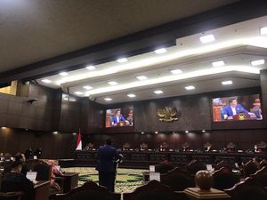 Ngaku Korban di Sidang MK, Elite Demokrat Minta Pileg-Pilpres Dipisah Ngaku Korban di Sidang MK, Elite Demokrat Minta Pileg-Pilpres Dipisah