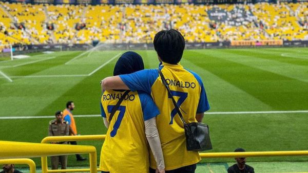7 Momen Atta Halilintar dan Aurel Nonton Cristiano Ronaldo di Markas Al Nassr