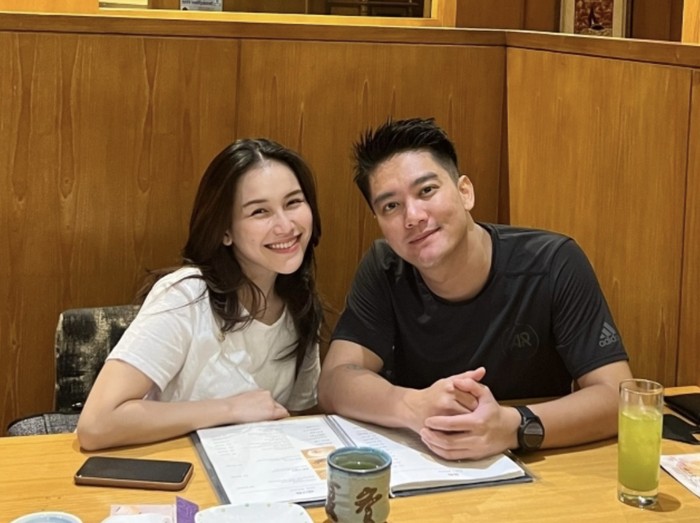 Boy William Saat Makan Bareng Ayu Ting Ting dan Kulineran di Luar Negeri Boy William Saat Makan Bareng Ayu Ting Ting dan Kulineran di Luar Negeri
