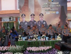 Curhat Warga Mojokerto ke Kapolda Jatim, Marak Debt Collector-Sengketa Lahan