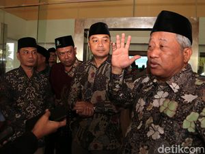 Resmikan Kantor BWI Surabaya, Prof Nuh Harap Sertifikasi Tanah Wakaf Dipercepat Resmikan Kantor BWI Surabaya, Prof Nuh Harap Sertifikasi Tanah Wakaf Dipercepat