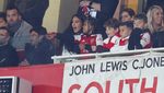 Momen Kim Kardashian Nonton Sepakbola, Diolok-olok Bawa Kutukan