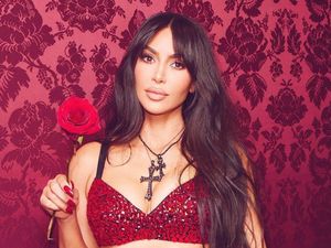 Potret Before-After Rumah Mewah Kim Kardashian yang Baru Direnovasi Rp 1,1 T Potret Before-After Rumah Mewah Kim Kardashian yang Baru Direnovasi Rp 1,1 T