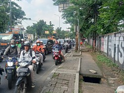 Warga Nilai Putar Balik Jadi Biang Keladi Macet di Ciputat Tangsel