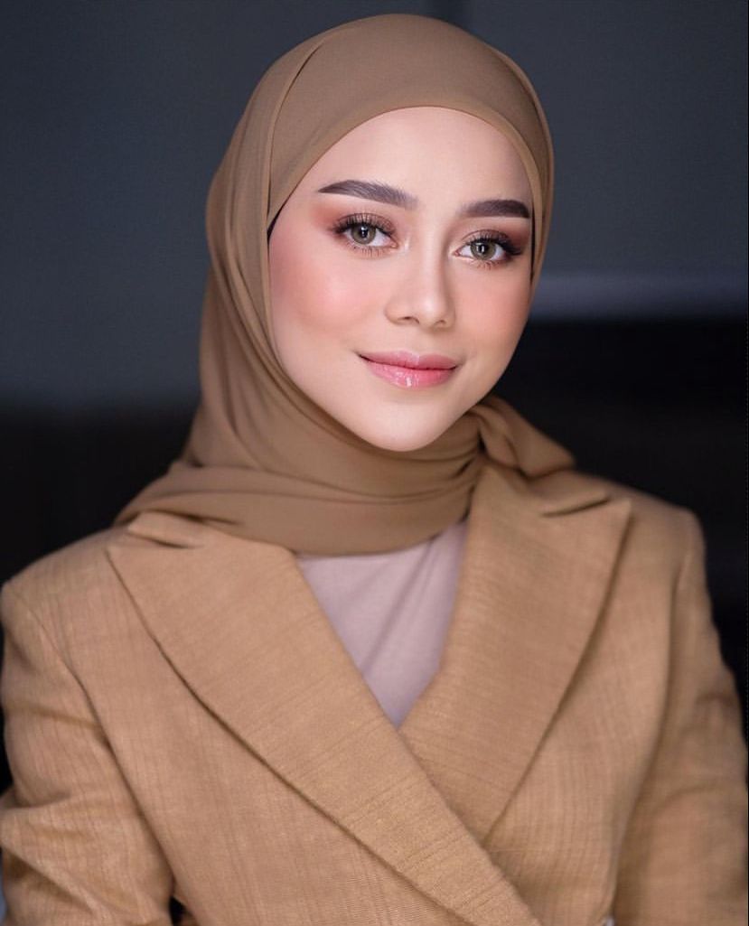 Lesti Kejora dan Rizky Billar