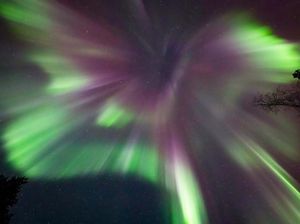 Potensi Kemunculan Aurora Langka usai Retaknya Atmosfer Matahari