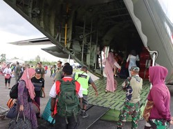 261 Warga Yahukimo Terbang ke Jayapura Pakai Pesawat Hercules Usai Teror KKB