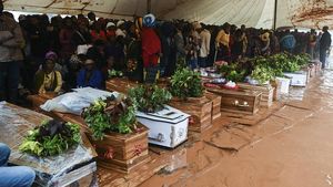 Potret Haru Pemakaman Korban Tewas Topan Freddy di Malawi