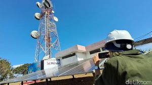 Potret Tower Mitratel yang Manfaatkan Panel Surya