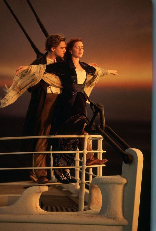 Salah satu adegan dalam film Titanic.