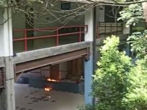 Pelempar Molotov saat Bentrok Antar Fakultas di Unhas Diburu Polisi